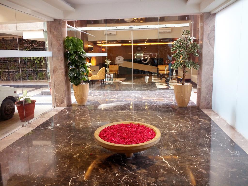 Best Western Plus O2 Indore Exterior foto