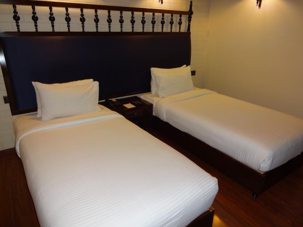Best Western Plus O2 Indore Exterior foto