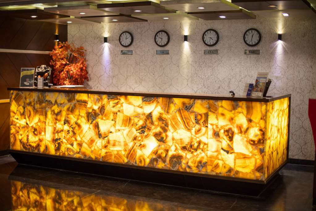 Best Western Plus O2 Indore Interior foto